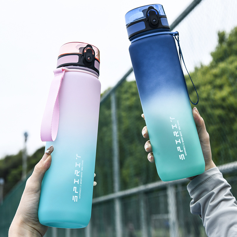 High Color Value Sports Water Cup Large Capacity Gradient Student Cup Summer Plastic Cup Portable with Internet Red Water Cup