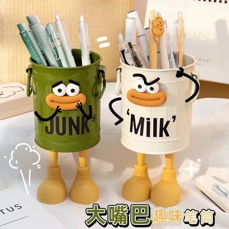 Ins high-value cartoon personalized pen holder student desktop office large capacity cute simple retro storage bucket
