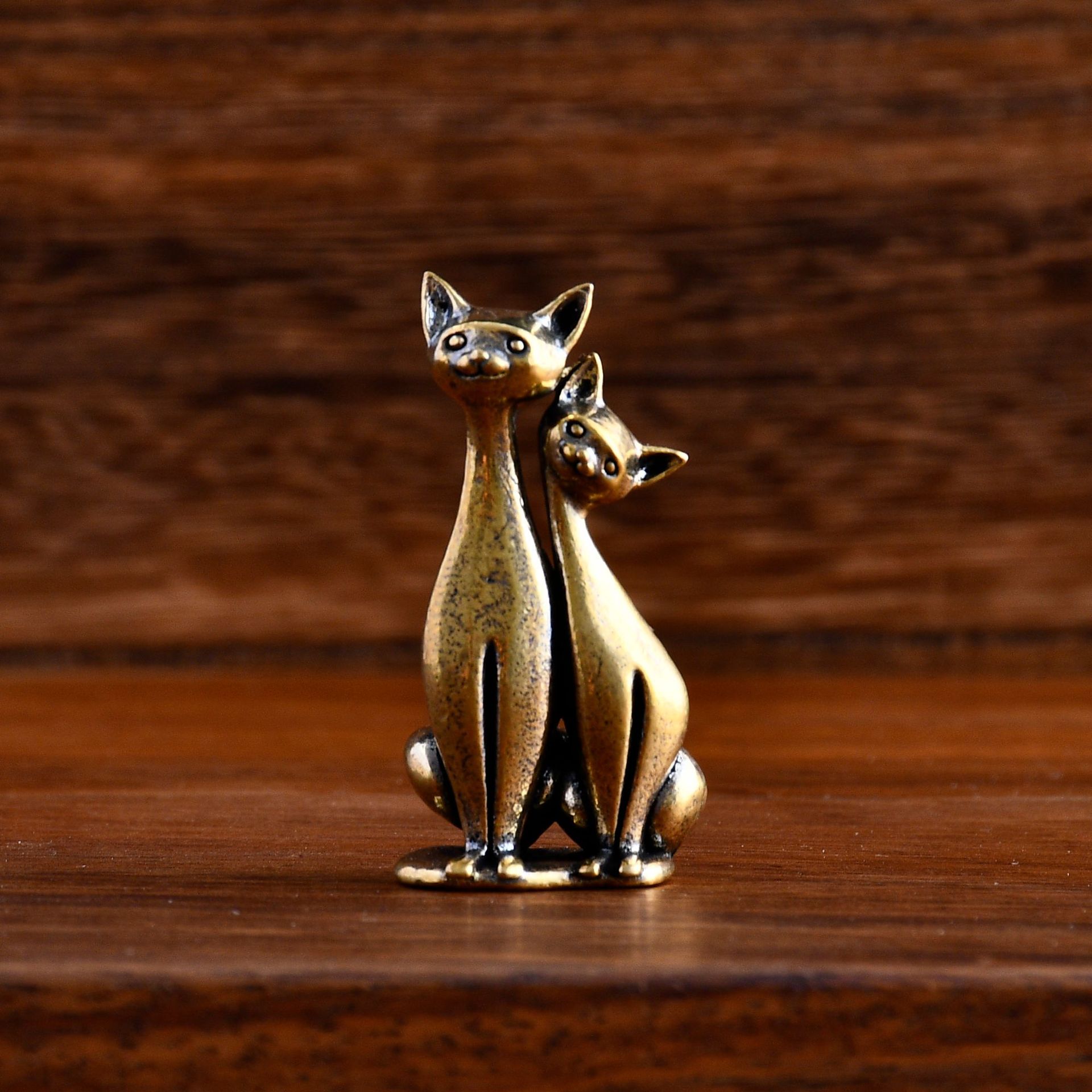 New Cross-border Hot Sale Brass Vintage Couple Cat Figurines Ornaments Desktop Home Decoration Creative Gift Ornaments