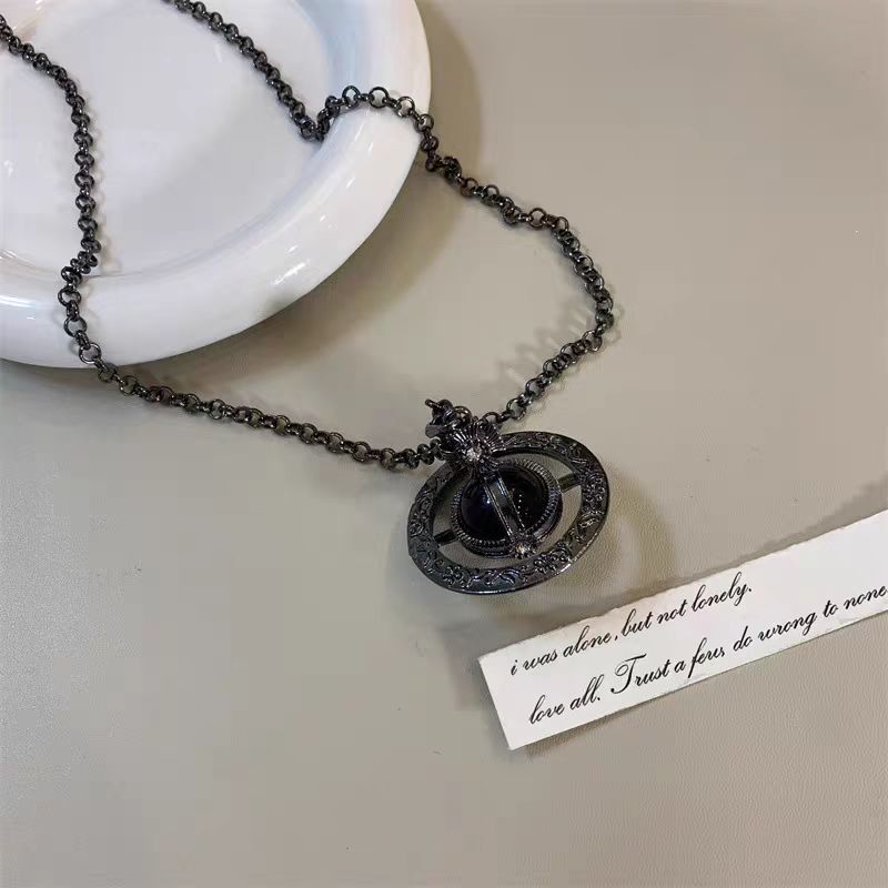 Black Saturn Surrounding Pendant Waist Chain Women's European and American Light Luxury Distinctive Three-dimensional Waist Dark Vintage All-match Accessories Trendy