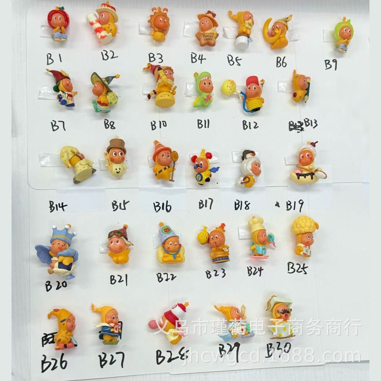 in stock Bubble Mart Star People Change Wa Meng Grain Gift Series Blind Box Hand-held Tide Play Ornaments from Stars