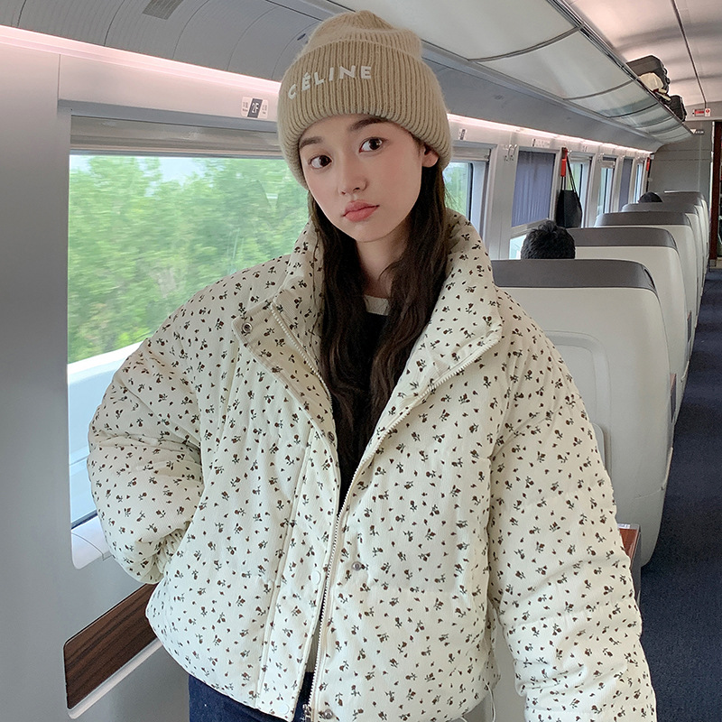 Small Floral Short Down Cotton-padded Coat Women's 2024 Winter New Fresh Sweet Collar Bread Coat Women's Cotton-padded Coat