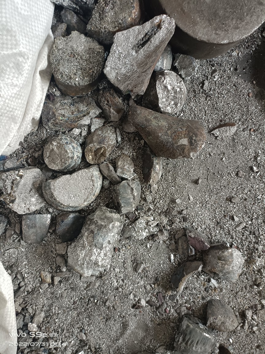 Продажа чистого вольфрама, вольфрамового блока, содержание 99%.