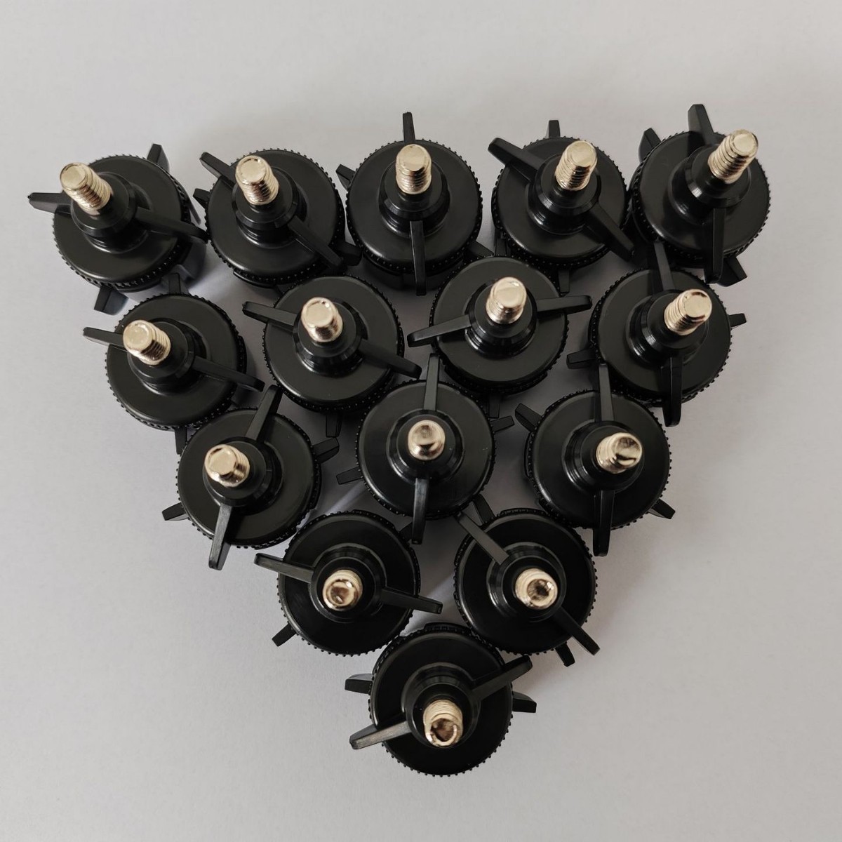 1/4 Nut Adapter 17mm Ball Head Connection Live Broadcast Mobile Phone Mobile Phone Radiator Live Broadcast Bracket Universal Wheel