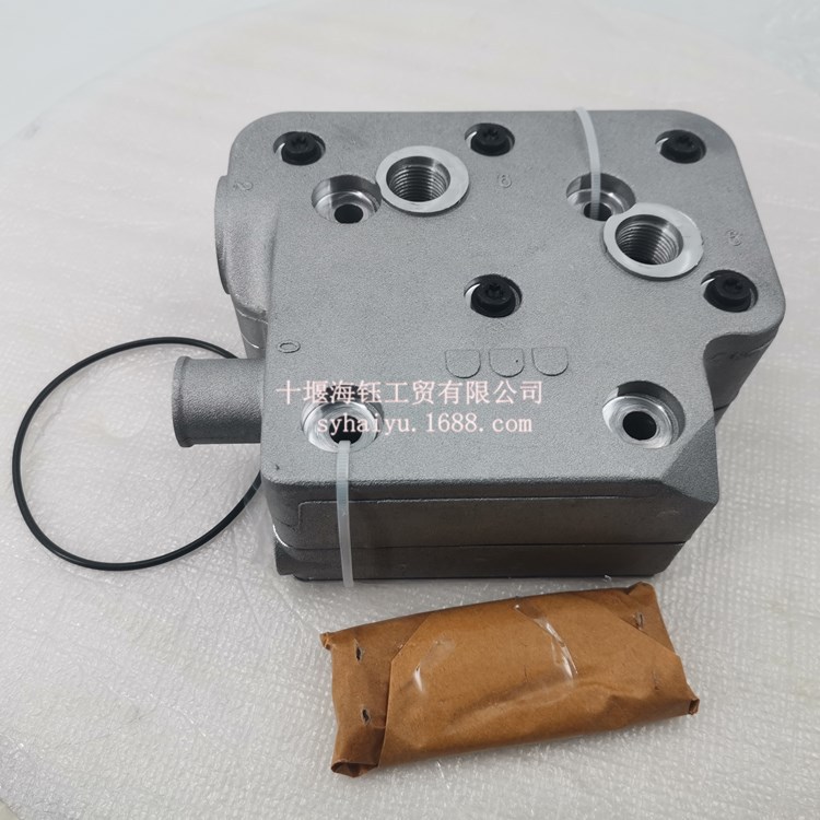In stock Dongfeng Cummins ISLe ISDe air compressor air pump cylinder head 4933782 5301094 5286677