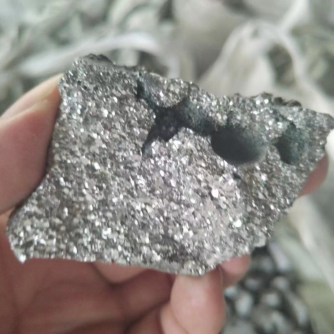 Low Carbon Chromium Iron Alloy Fecr55C100 High Quality Chromium Iron Alloy Chromium Iron Source Manufacturer's Spot Supply