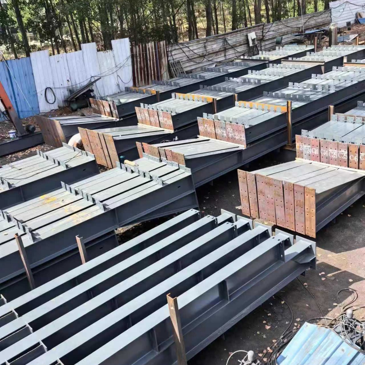 Steel Structure Workshop Construction in Stock Q235 Steel Structure Workshop Shed Second-Hand Steel Structure Factory Old Steel Structure Workshop