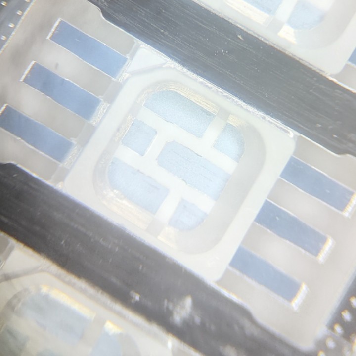 Фабрика кронштейнов LED в Дунгуане прямые поставки 3528-6 футов RGB плоский медный кронштейн