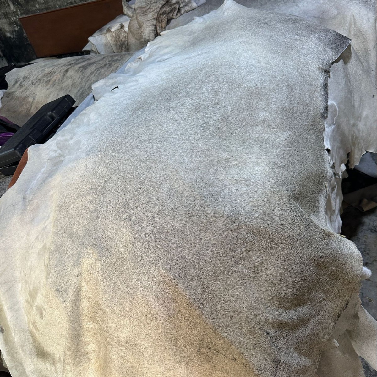 Прямые продажи натуральной кожи коровы и лошади, короткая шерсть, ковры, обувные подносы