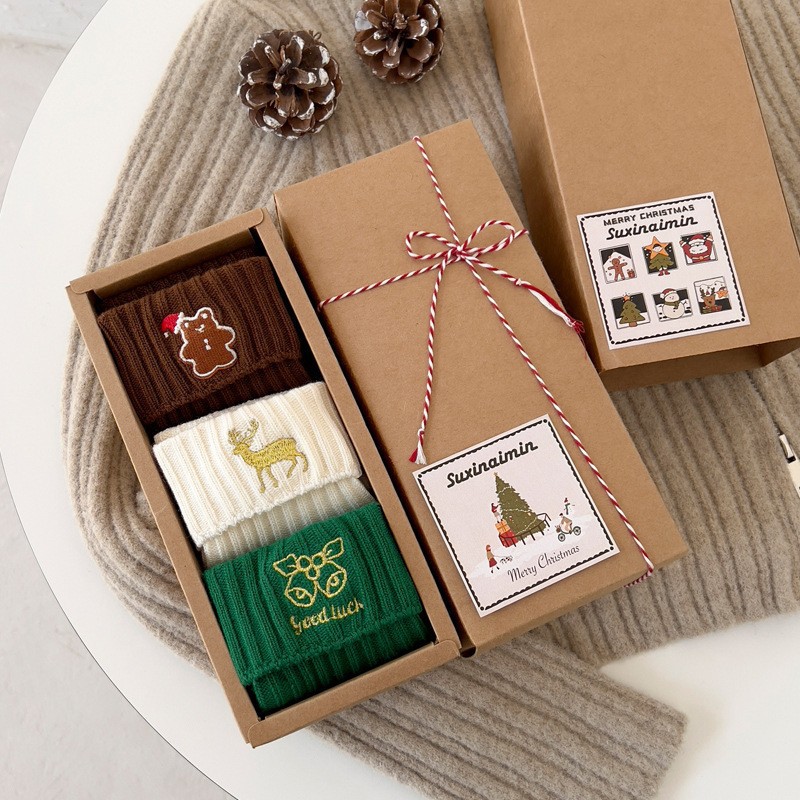 Christmas Stocking Children's Autumn and Winter Cute Mid-Stocking Red New Year Cotton Stocking Japanese Style Cute Embroidered Cartoon Ins Fashionable Stocking