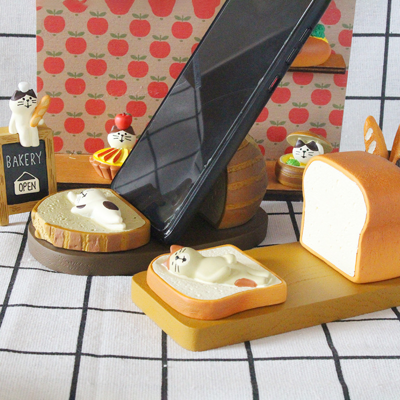 Creative Lazy Desktop Rack Cute Japanese ZAKKA Grocery Toast Bread Puff Cat Rack
