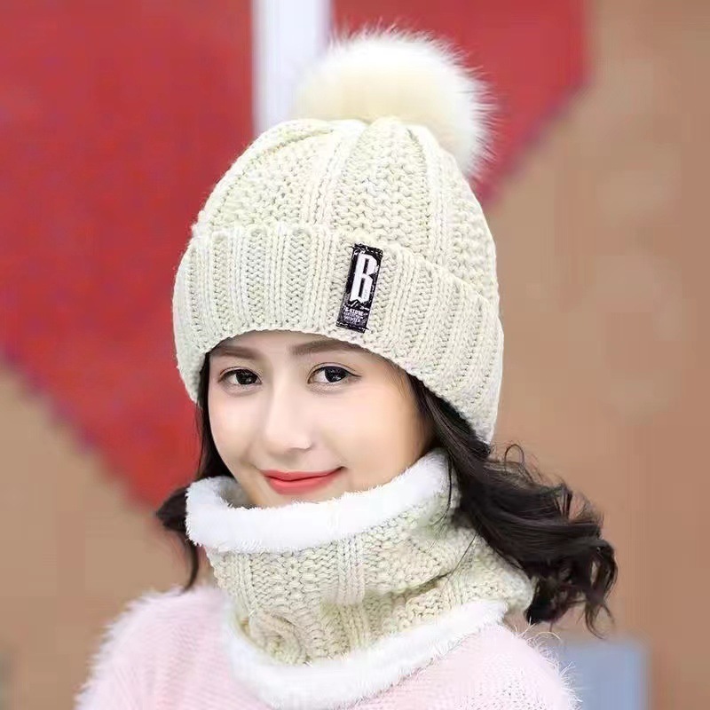 2024 Winter Korean Wool Hat Cross-border fleece-lined Thickened Neck Mother Cycling Warm Cold-proof Two-piece Set for Women