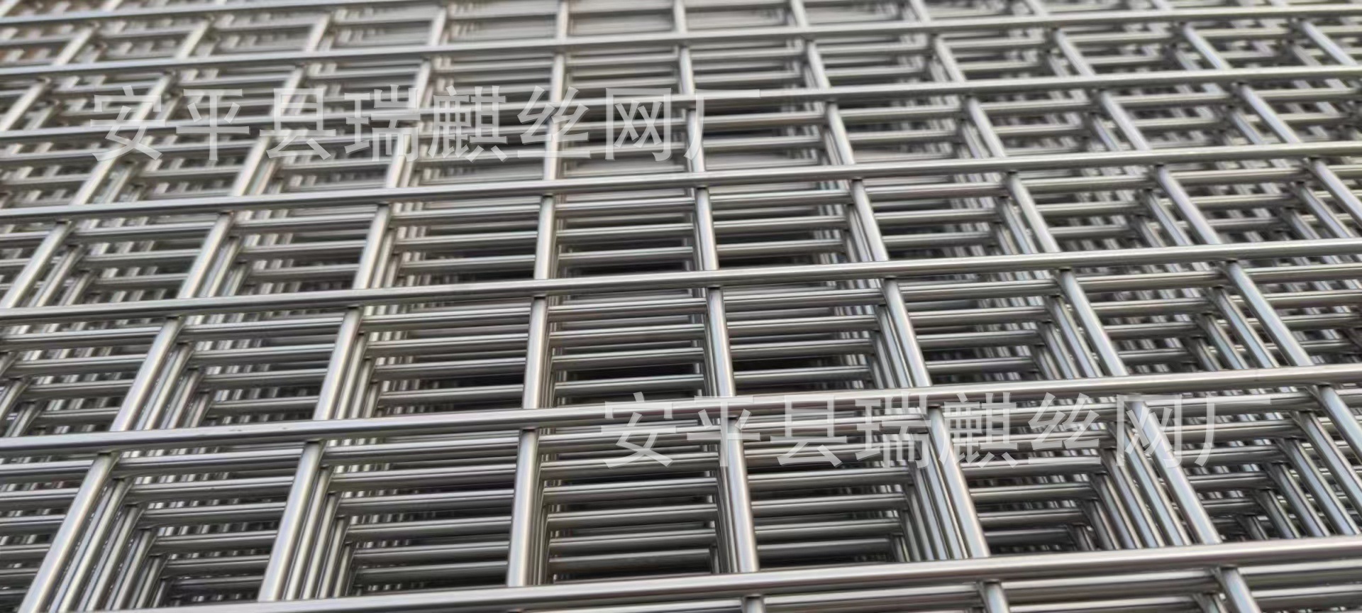 Wholesale Welded Wire Mesh, Square Mesh, Exterior Wall Mesh, Partition Mesh, Gardening Grid, Fence, Birdcage Mesh, Welding Process Wire Mesh