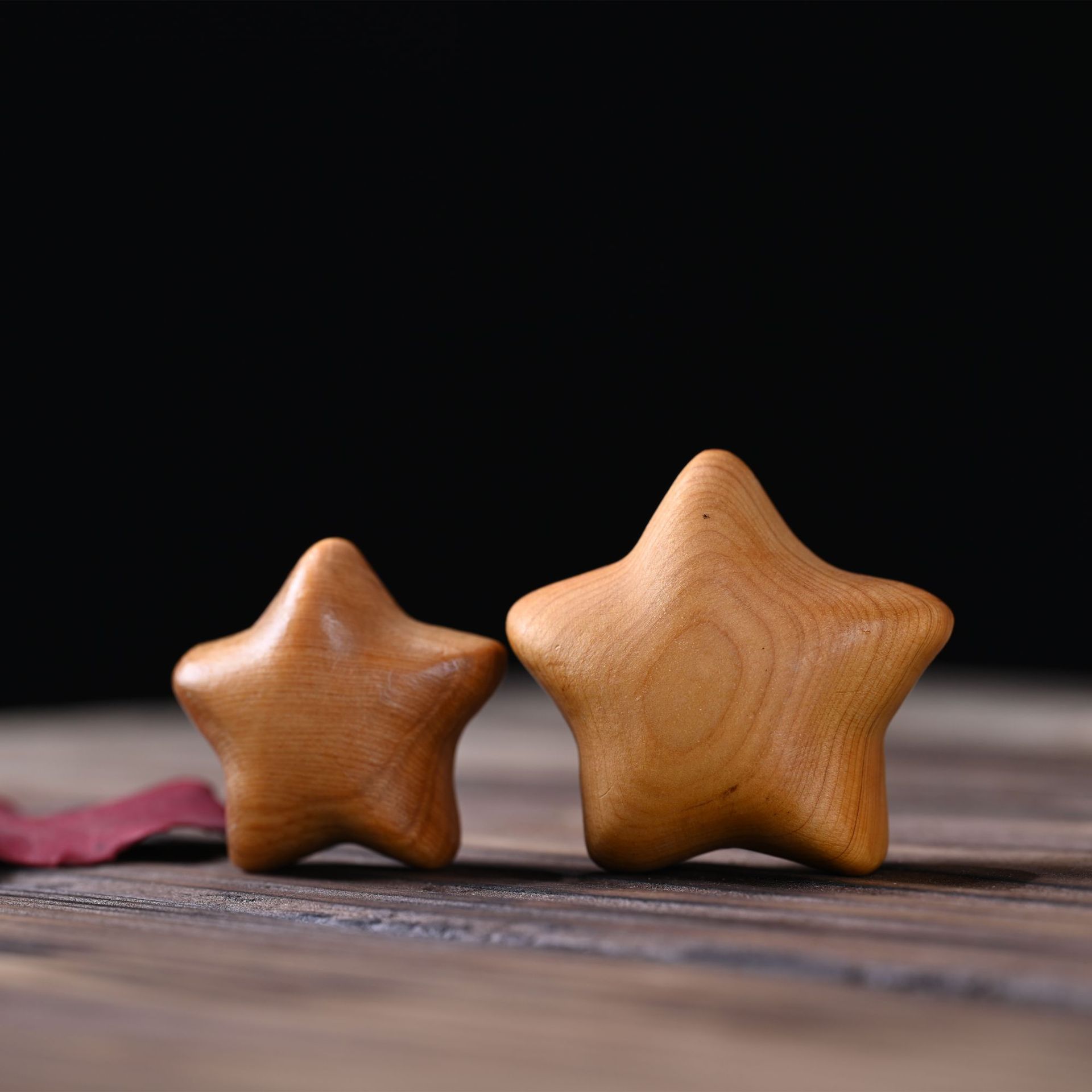 Thuja Smiley Star Small Moon Clouds DIY Bracelet Fashion Accessories Solid Wood Carving Creative Small Ornaments