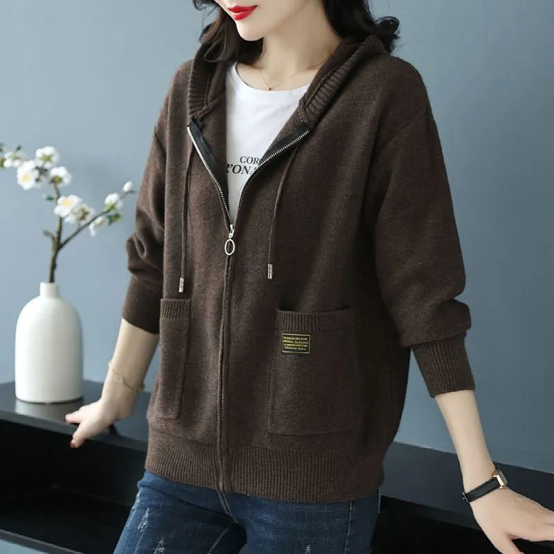 Women's Oversized Zip-Up Cardigan Sweater, High-End Thickened Korean Style Fashionable Hooded Jacket for Autumn and Winter