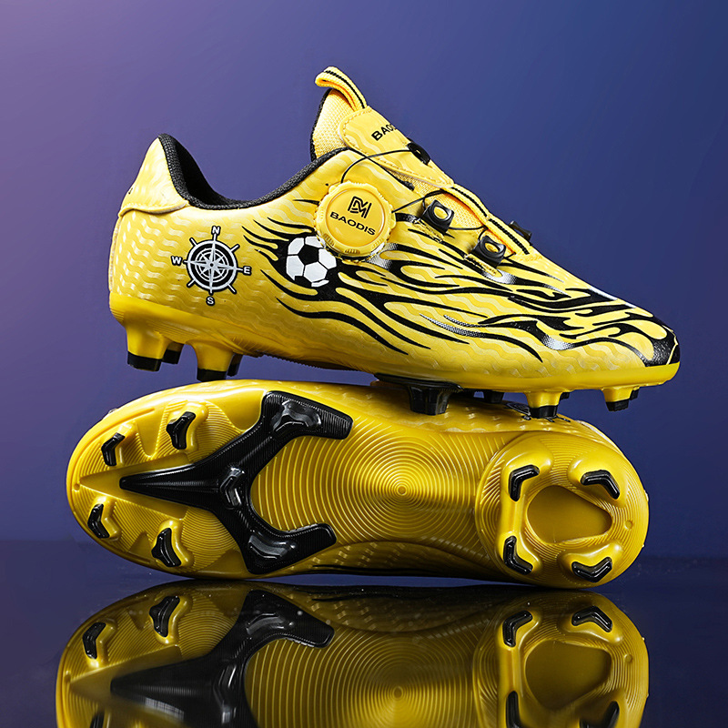 Children's football shoes boys sports training shoes boys broken nails children primary school students shoes foreign trade kids shoes