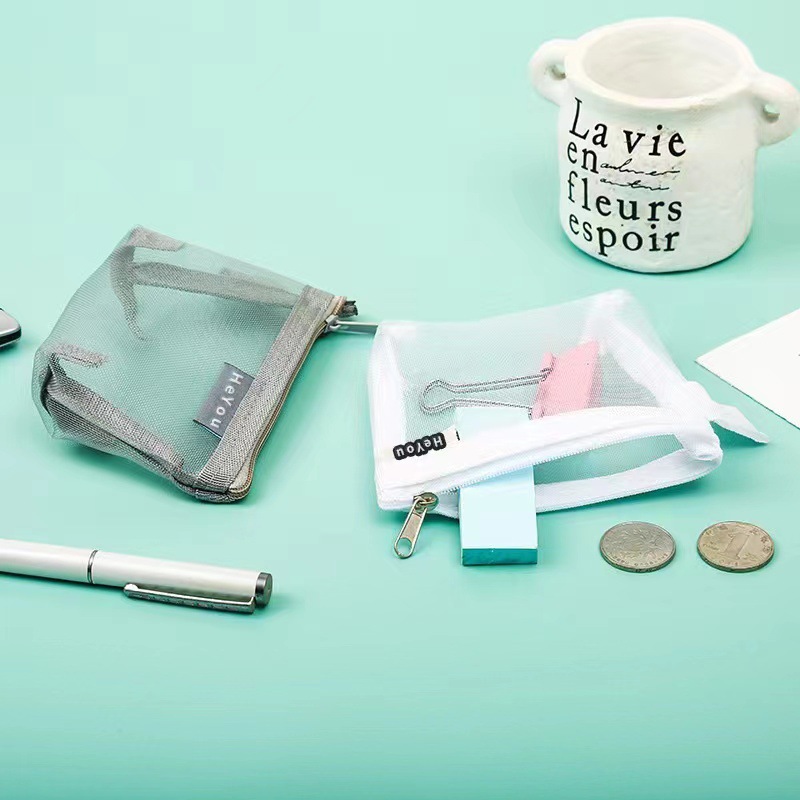 Simple Triangle Hollow Coin Purse Nylon Three-Dimensional Large Capacity Key Card Bag Coin Bag Portable Storage Bag