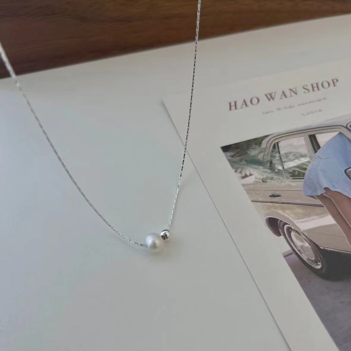 Minimalist Style Pearl Necklace Fashion Accessible Luxury Niche High-End Snake Bone Necklace Women's 2025 Niche Design