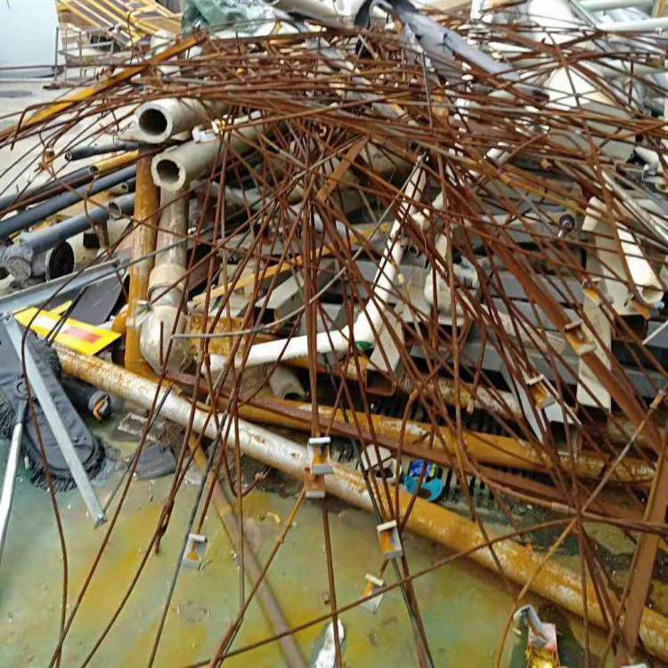 Массовая переработка лома в Северном Китае, переработка отходов на больших и малых заводах, снос фабрик, снос незаконных зданий