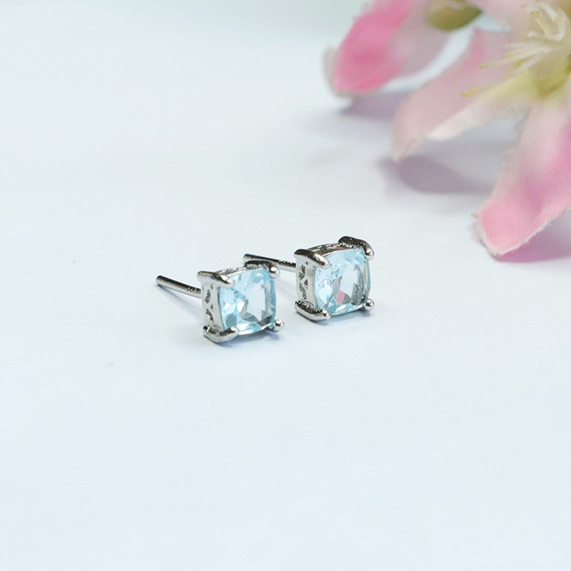 Yuyu S925 silver inlaid natural topaz earrings Swiss blue square earrings factory wholesale CB3042607