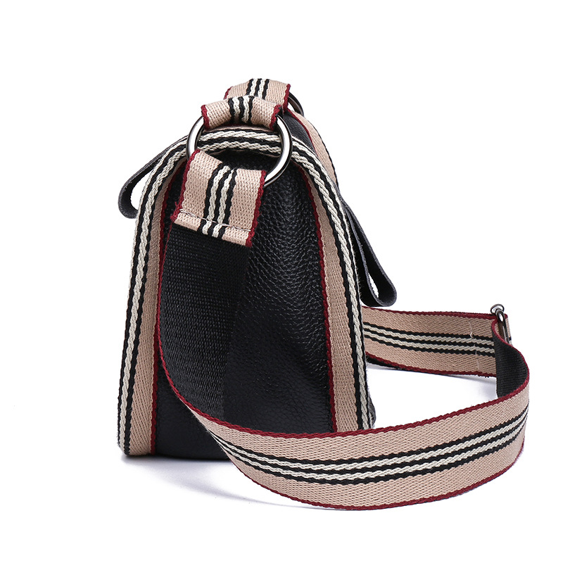Foreign Trade Supply Bag Women's New Style Pebbled Wide Shoulder Strap Single Shoulder Crossbody Women's Internet Celebrity Live Broadcast Small Square Bag