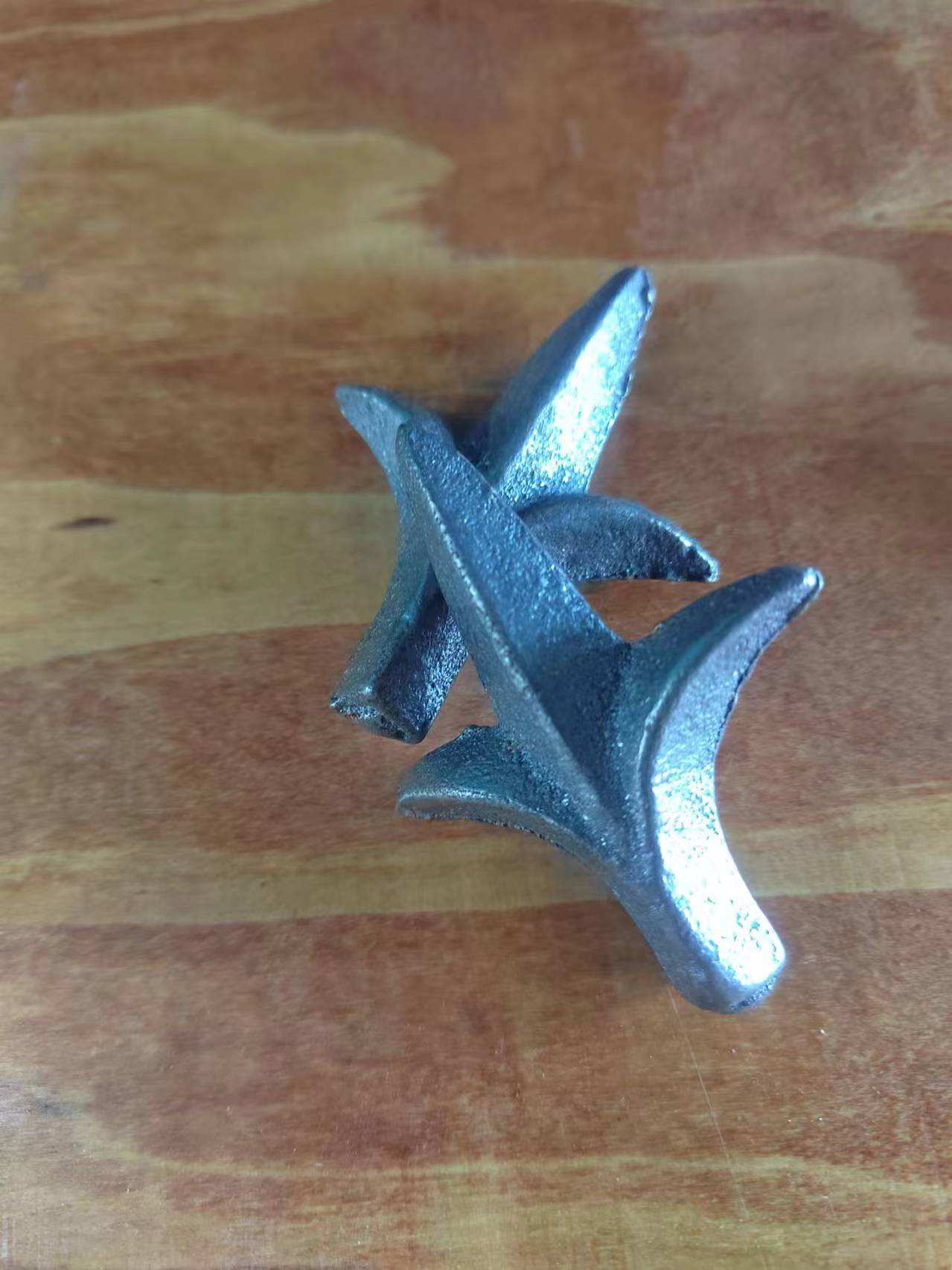 Supply of Wrought Iron Cast Iron Fittings, Cast Spearheads, Railing Welding Heads, Creative Vintage Style Iron Crafts