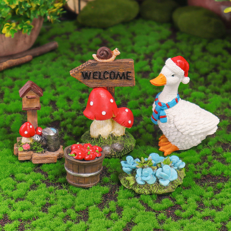 Micro landscape ornaments wholesale garden garden flower pot DIY decoration elf flower fairy dinosaur potted resin crafts