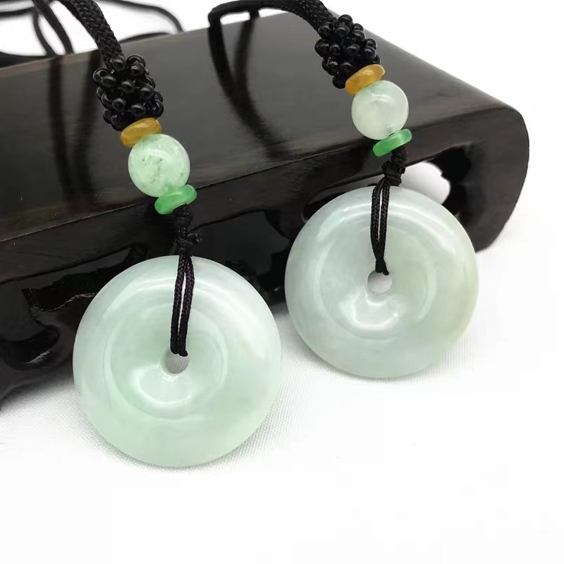 Натуральный бирманский нефрит кулон с безопасной застежкой оптовая продажа