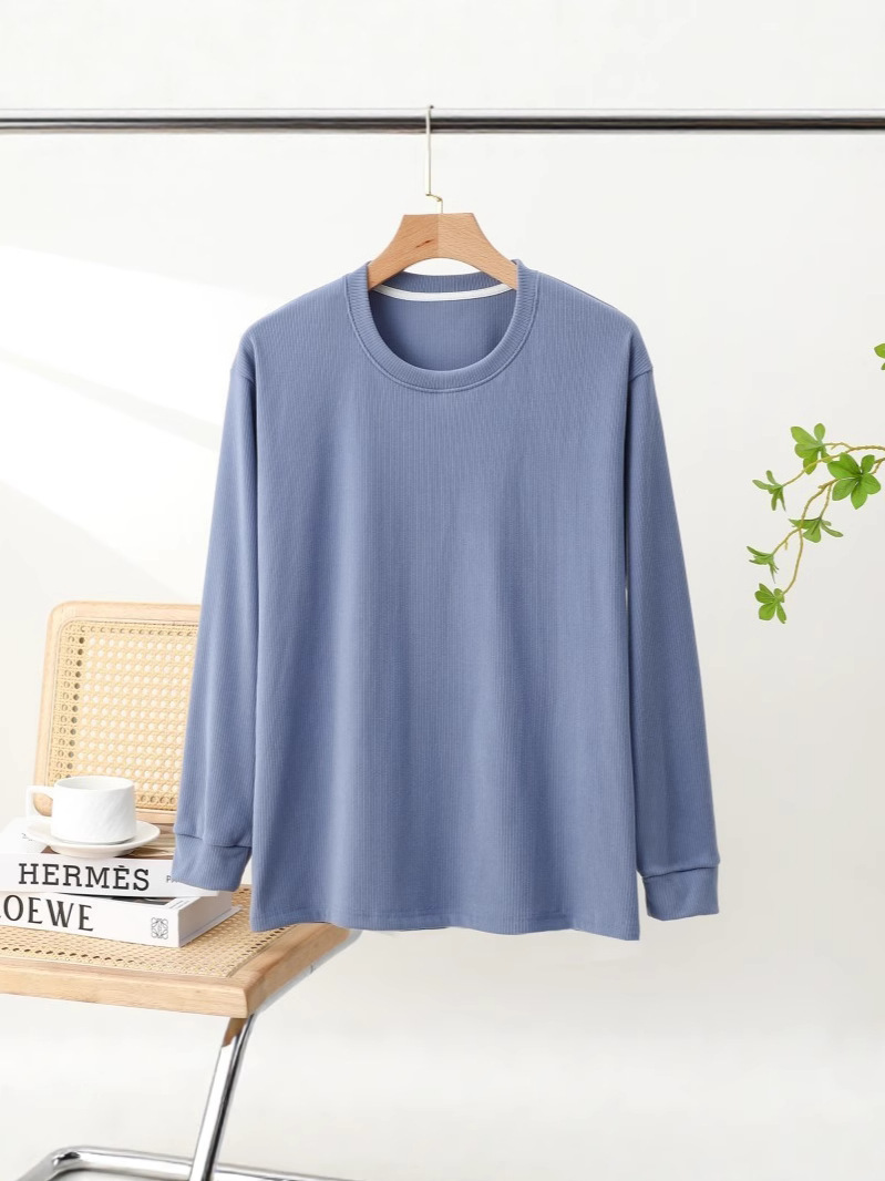 Autumn and winter new warm velvet men's casual plus size sweater top velvet long sleeve T-shirt can be worn outside base shirt pajamas