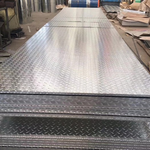 Q235B Hot-Dip Galvanized Patterned Steel Plate 3Mm-6Mm Available in Stock, Complete Specifications, Direct Delivery from Stock