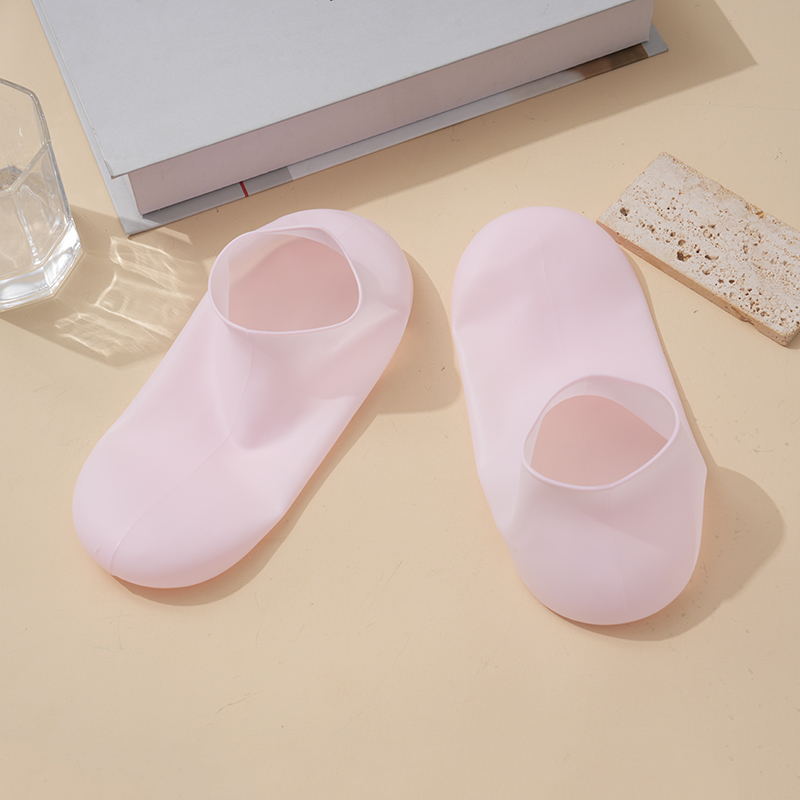 Factory wholesale silicone socks moisturizing skin care rubber foot cover anti-dry silicone socks