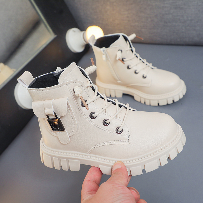 Girls' fashion short boots winter new boys Korean version of Joker Martin boots children's simple schoolbag two cotton boots wholesale
