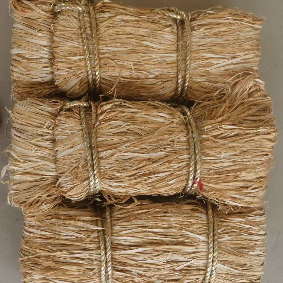 в наличии джутовое волокно для сантехники, защита от огня, герметизация труб