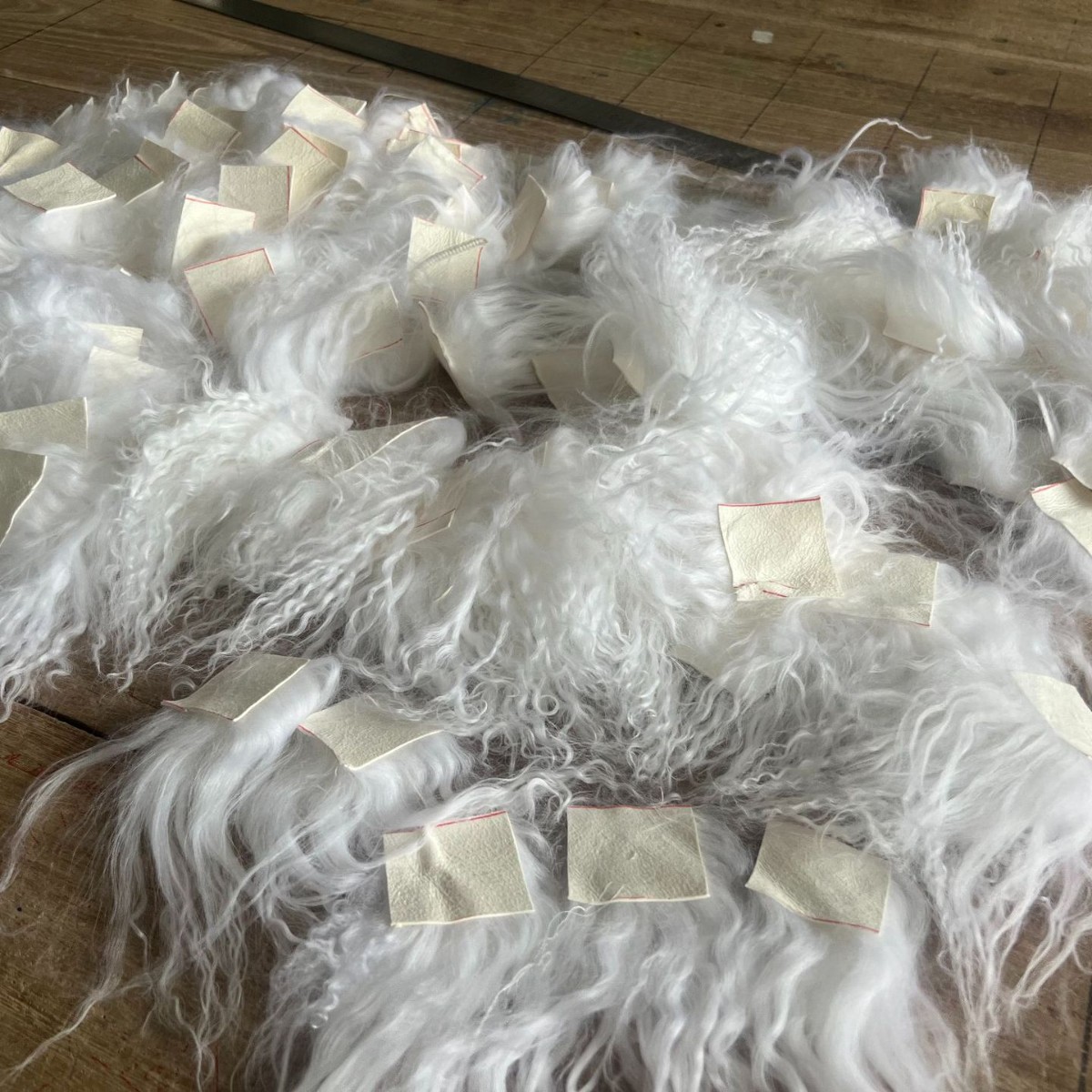 Fengrong Cat Toy Real Fur Cat Sniffing and Hunting Simulation Wool Fur Friction and Electrostatic Experimental Equipment