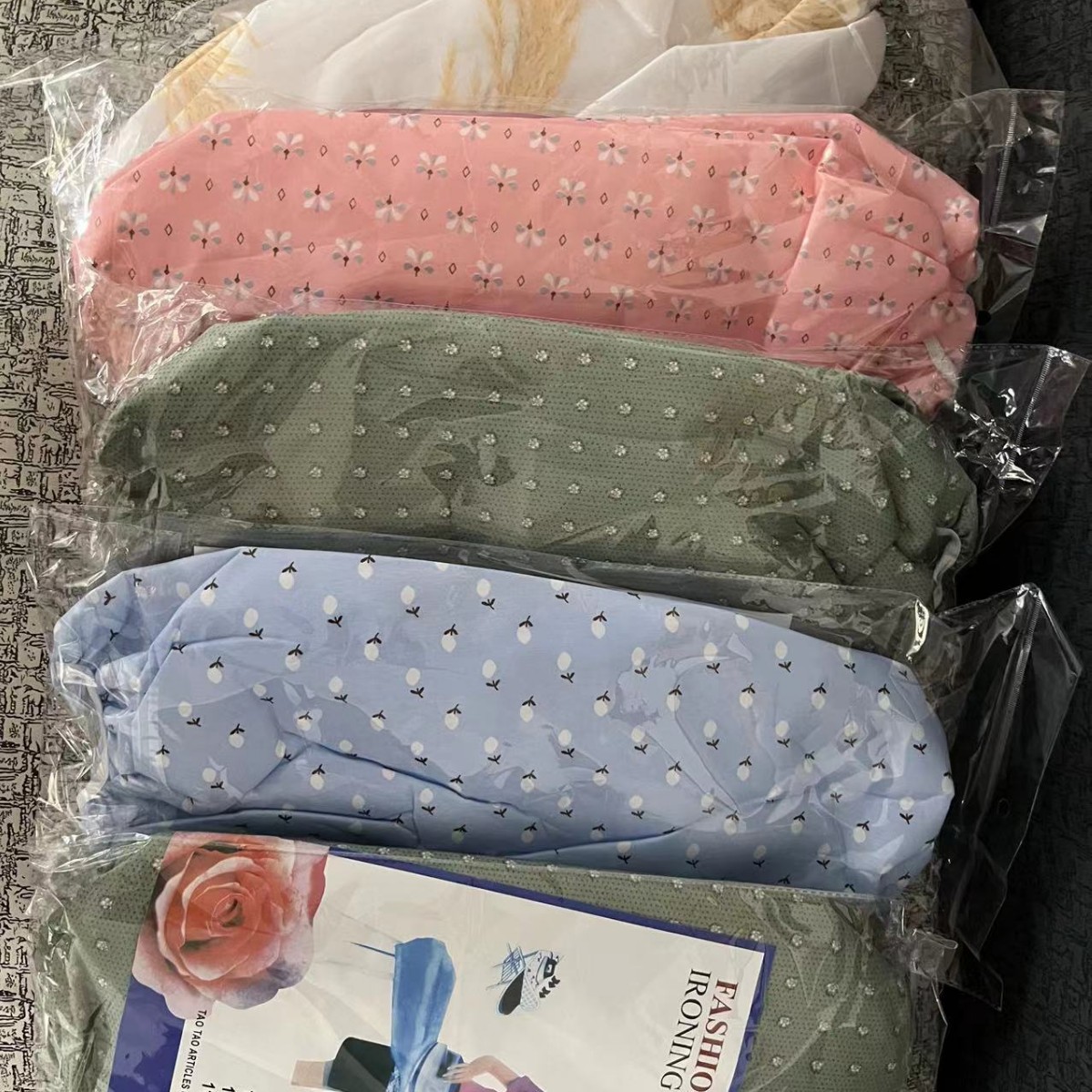 Furniture in stock polyester cloth ironing board cover quilted daily ironing clothes dustproof one-piece starting batch