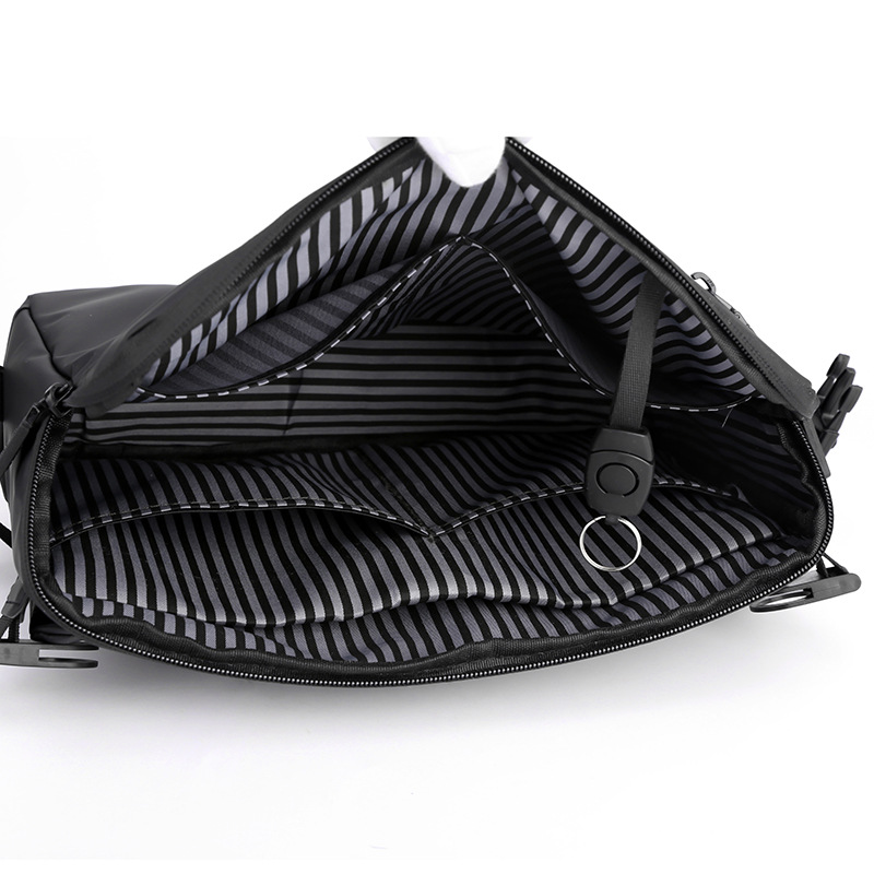 New Men's Simple Crossbody Bag Fashionable One-shoulder Men's Bag Large Capacity Water-repellent Messenger Bag Business Briefcase