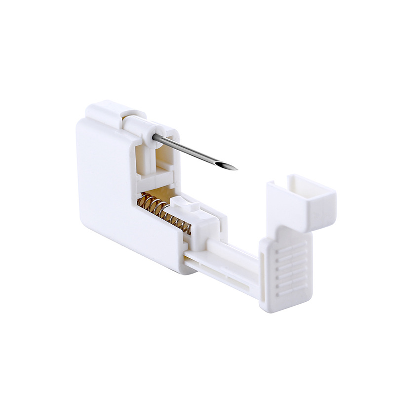 Cross-border disposable human puncture gun ear piercing cochlear nail lip nail tongue nail eyebrow nail umbilical nail puncture tool ear piercing device