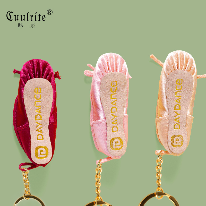 Wholesale Ballet Dance Mini Pointe Shoes Accessories Women's Cute Key Chain Key Chain Bag Pendant Handmade Jewelry