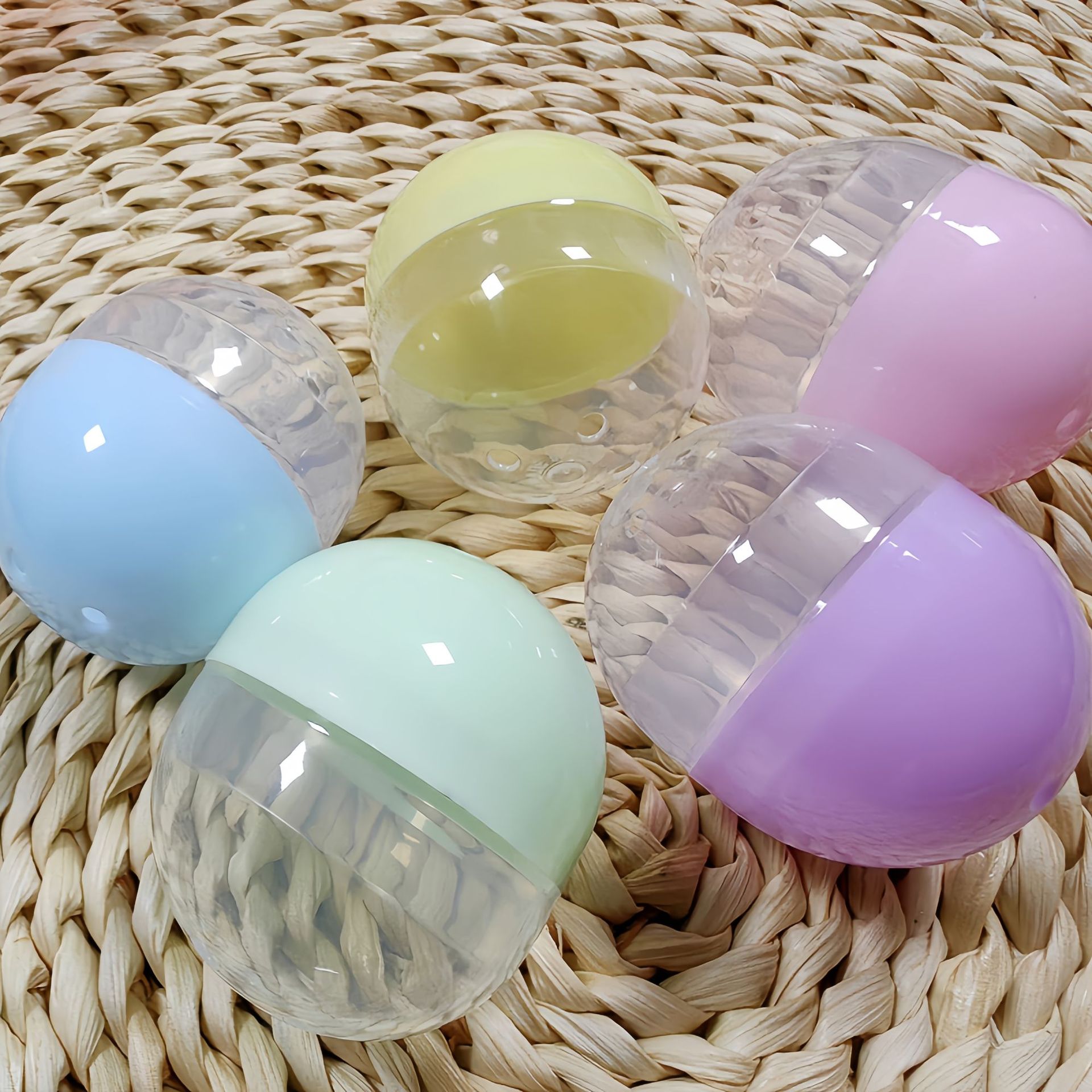 Factory wholesale 48*56mm oval twist shell fun twist transparent Macaron catch doll lucky surprise