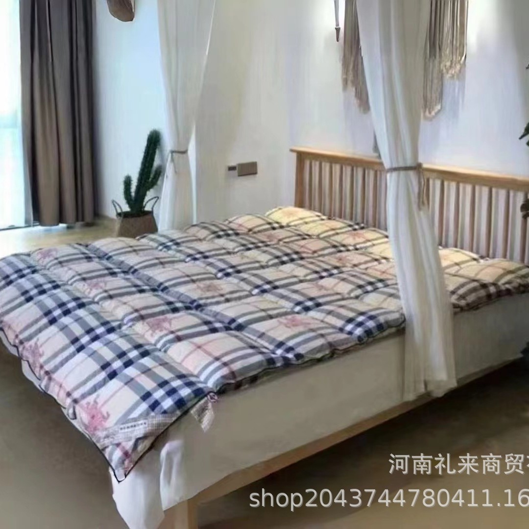 Paris, France High-end Down Winter Quilt Super Soft Cloud Four-piece Set Student Dormitory Three-piece Gift Box