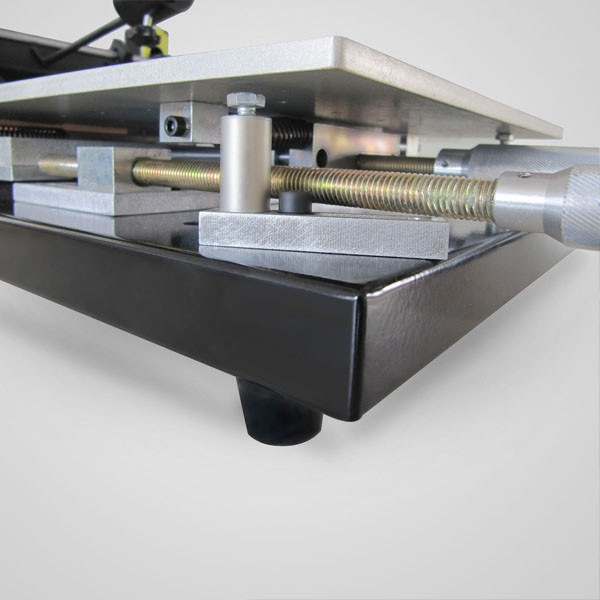 Pratt & Whitney semi-automatic precision screen printing table SMT patch equipment manual printing table PCB double-sided board precision positioning