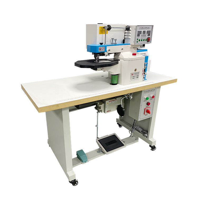 Full-automatic computer gluing folding machine notebook folding machine leather folding machine luggage folding machine vamp folding machine