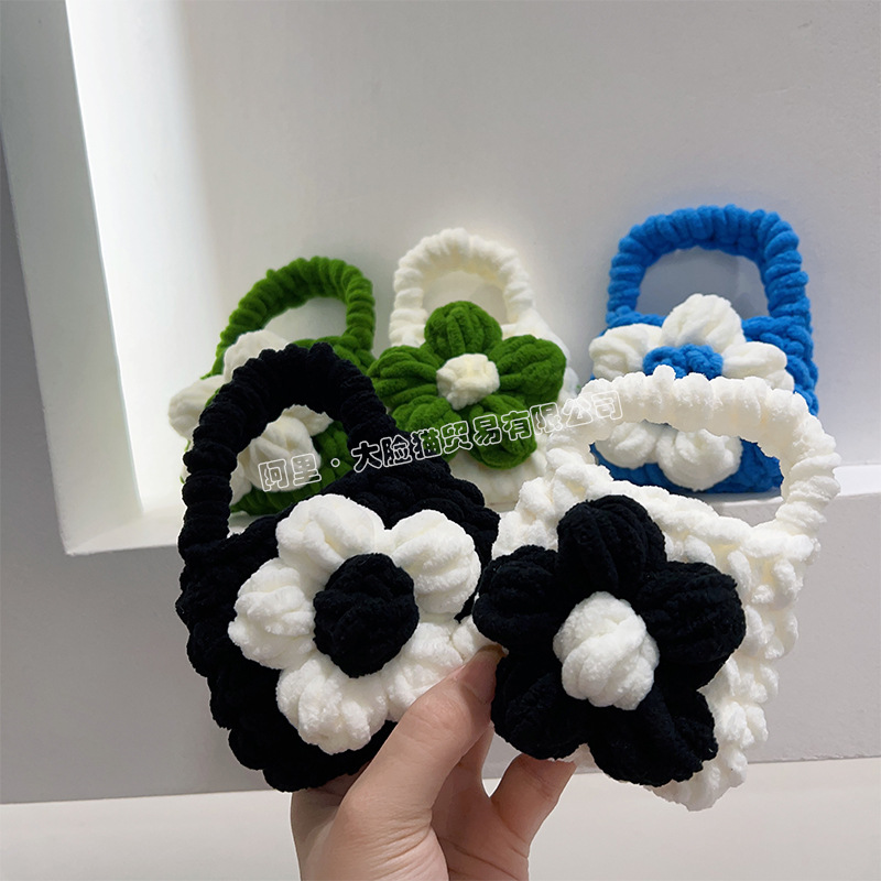 Finished crochet headset package Camellia creative couple Bluetooth protective case AirPods2pro Universal