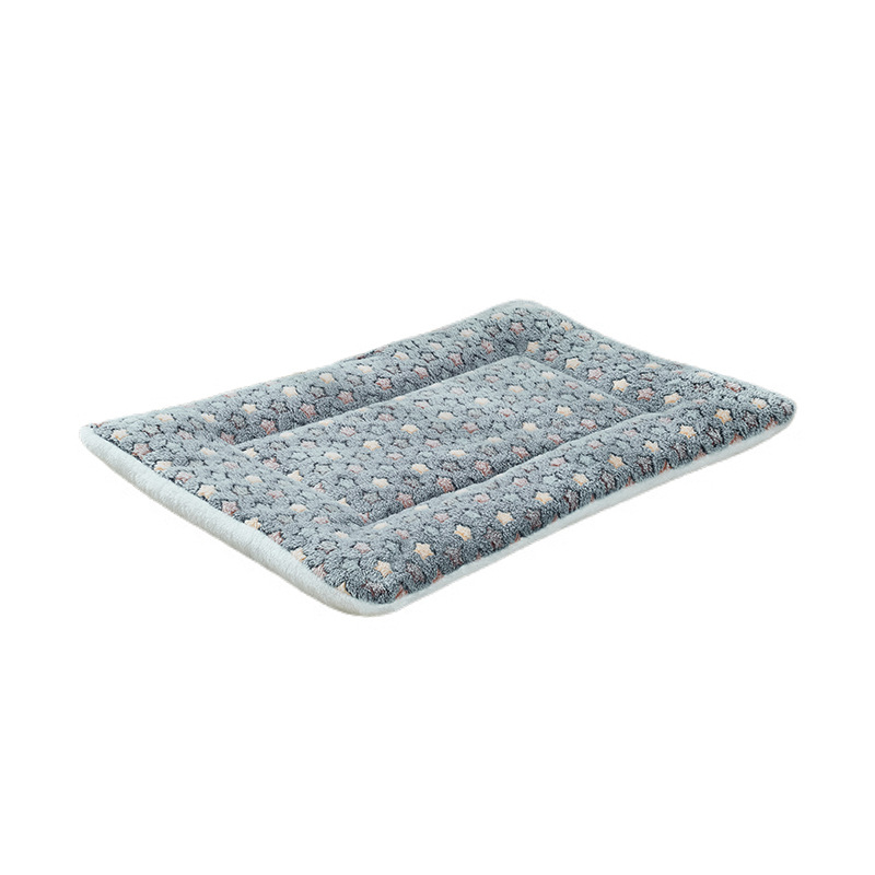 Manufacturer Wholesale Pet Sleeping Mat Thickened Autumn and Winter Warm Floor Mat Cat and Dog Universal Sleeping Blanket Sofa Cushion