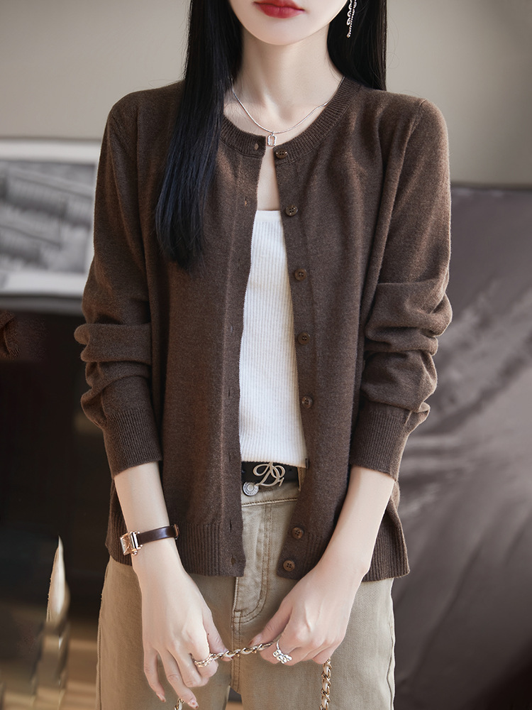 2025 Classic Round Neck Wool Cardigan Women's Loose All-match Knitted Top Outer Wear Spring and Autumn Thin Sweater Jacket