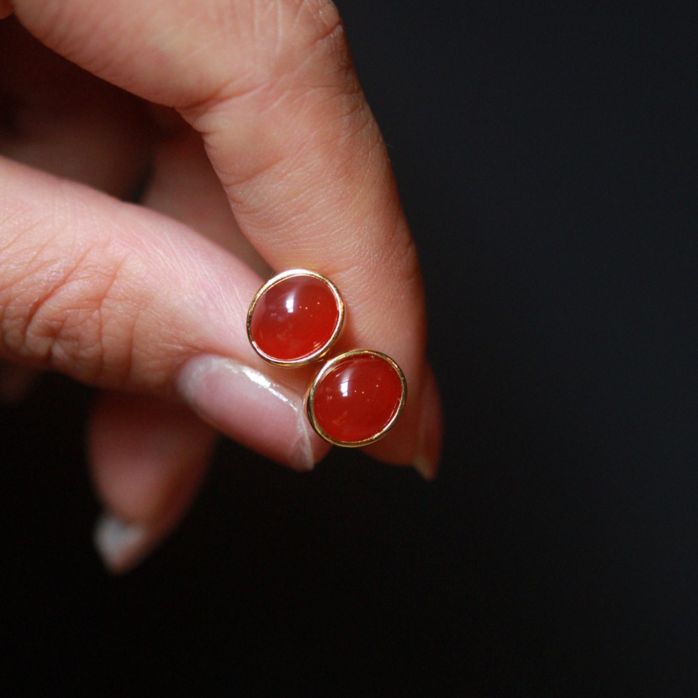New Elegant Natural Translucent Red Southern Red Earrings S925 Gold-Plated High-End Versatile Sweater Simple Earrings Chinese Style