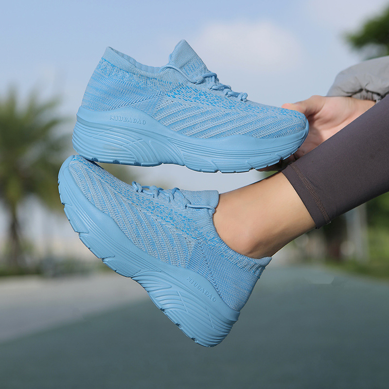 Niu Ba Dao Autumn Not Tired Foot Shoes Fitness Tracing Men's and Women's Same Parent-Child Running Square Dancing Shoes 235510