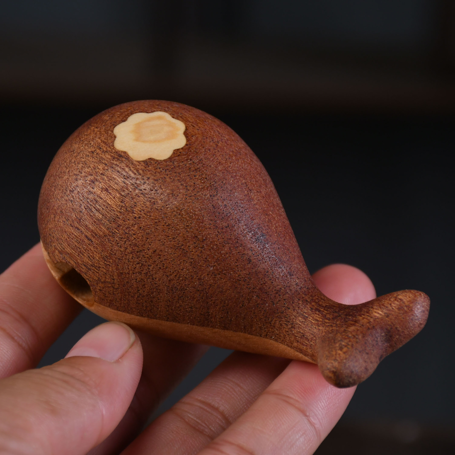 Whale Wooden Fish Knocking Cute Portable Decompression Office Meditation Percussion Instrument Solid Wood Ornaments Buddhist Toy Gift