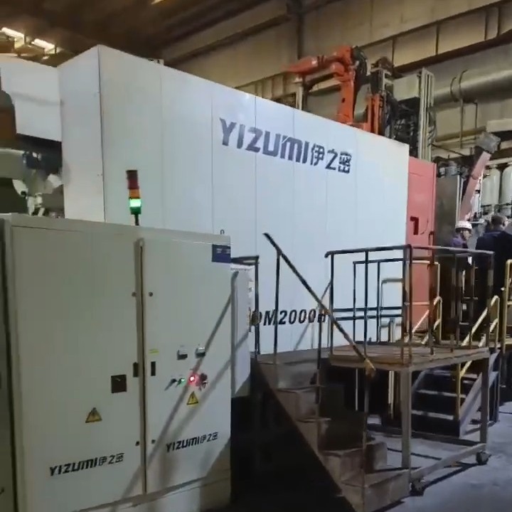 Yizumi 2000 тонн, машина для литья под давлением, высокая точность, большая машина для литья из алюминиевого сплава, оборудование для горячей камеры