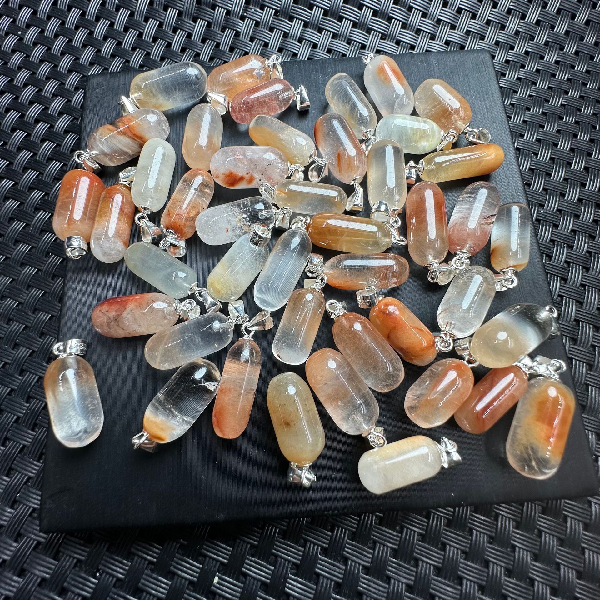 Natural rabbit hair capsule pendant s925 silver buckle inlay 17mm simple cute wholesale and retail